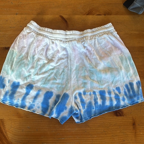 Splendid Lounge Shorts - Picture 3 of 3